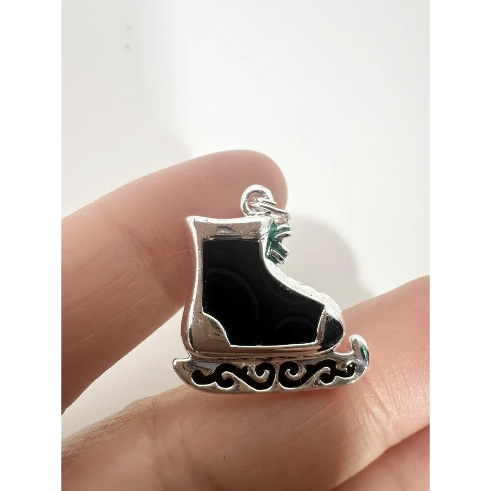 Vintage Sterling Silver Ice Skate Charm/Pendant Black Onyx